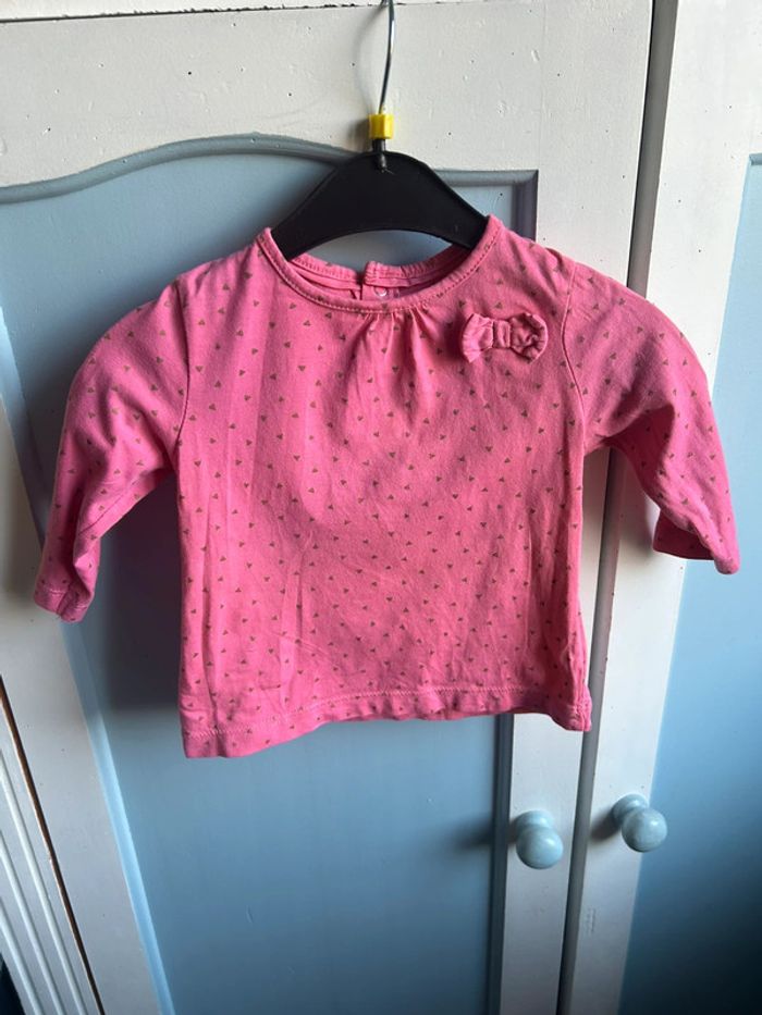 Haut manches longues fuschia motif doré