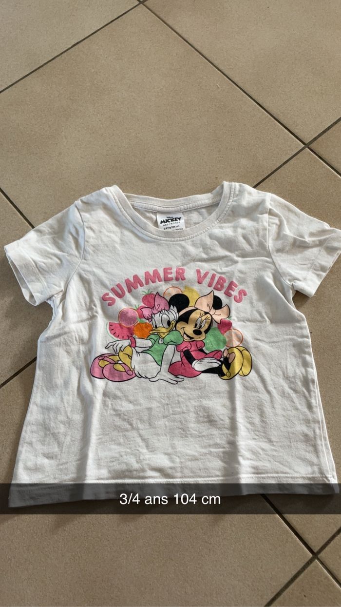 tee shirt