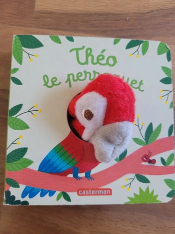 Livre Théo le perroquet