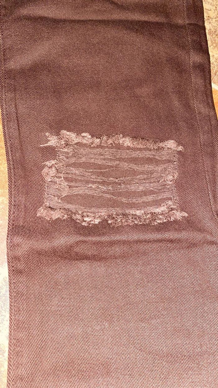 Jeans destroye - photo numéro 2
