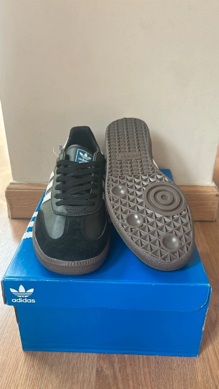 Baskets Adidas - photo numéro 5