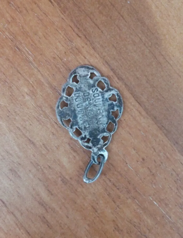 souvenir de Lourdes ancien bijou pendentif médaille argent - photo numéro 2