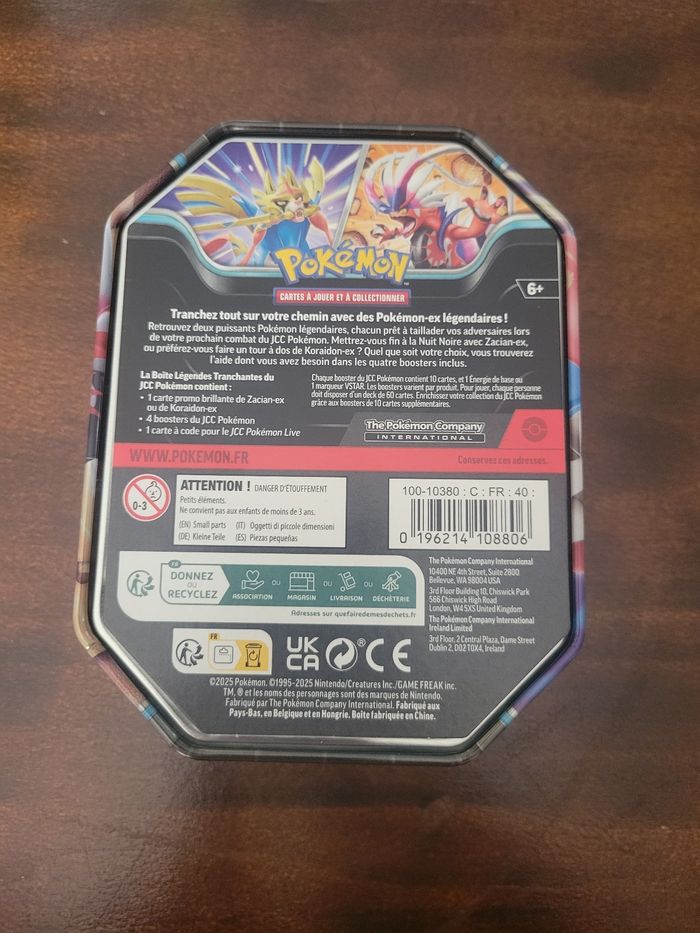 Boite Pokémon - photo numéro 2