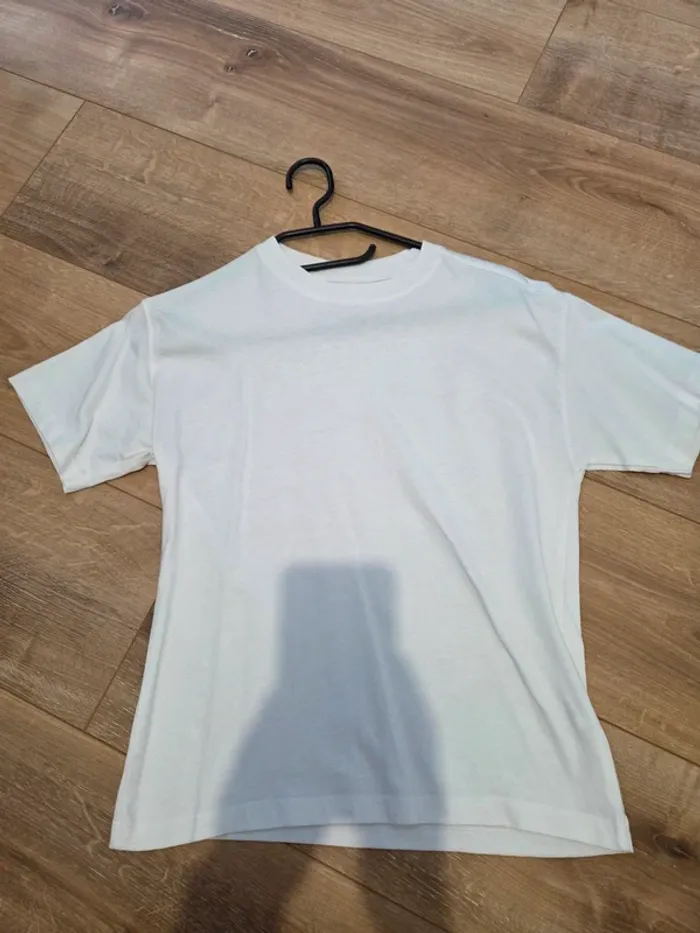 Tee-shirt Zara taille 8.9ans