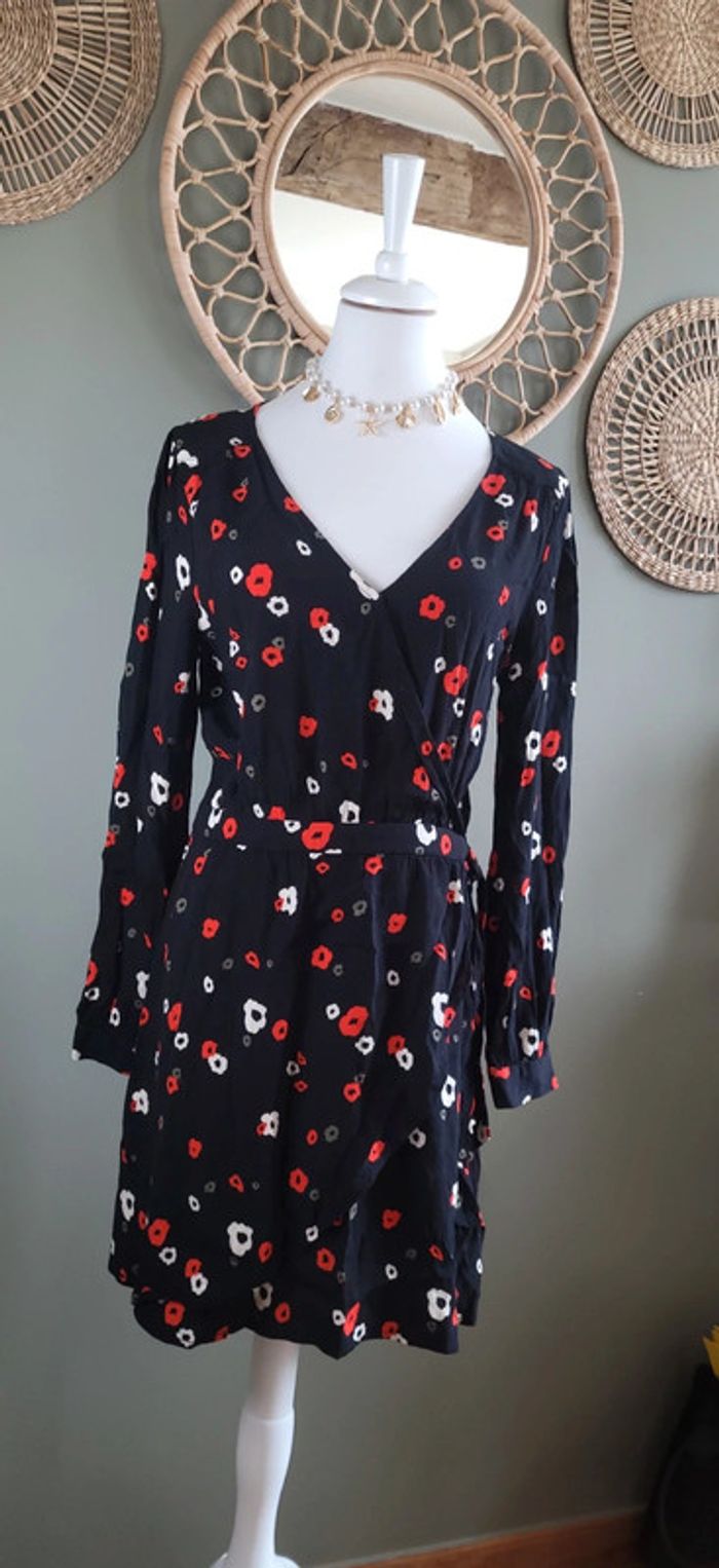 Magnifique robe Seven Sister Taille M Parfait état - photo numéro 3