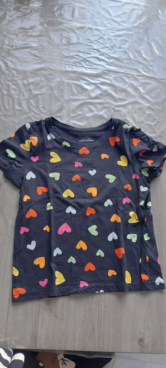 T-shirts Primark taille 6 ans - photo numéro 3