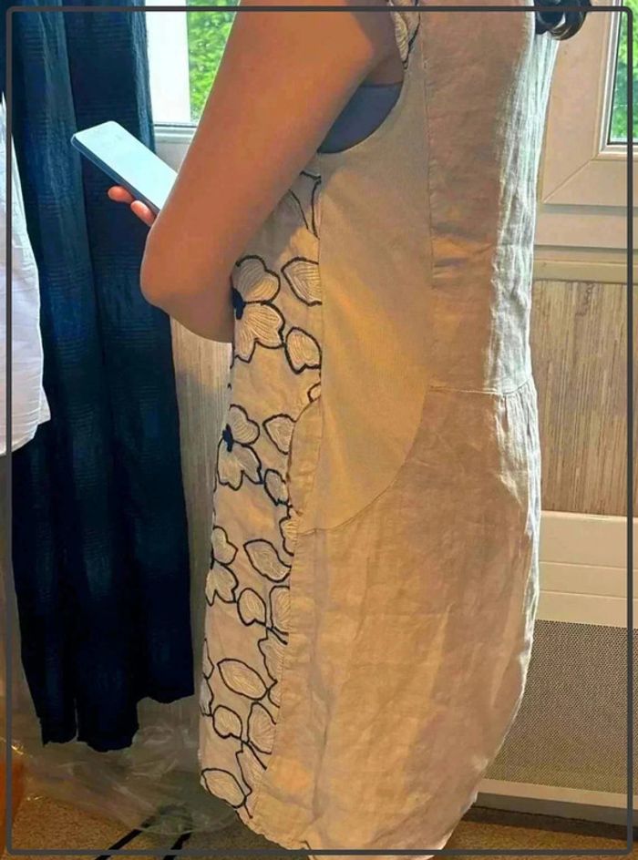 Robe  bi  matière  taille  42 - photo numéro 3