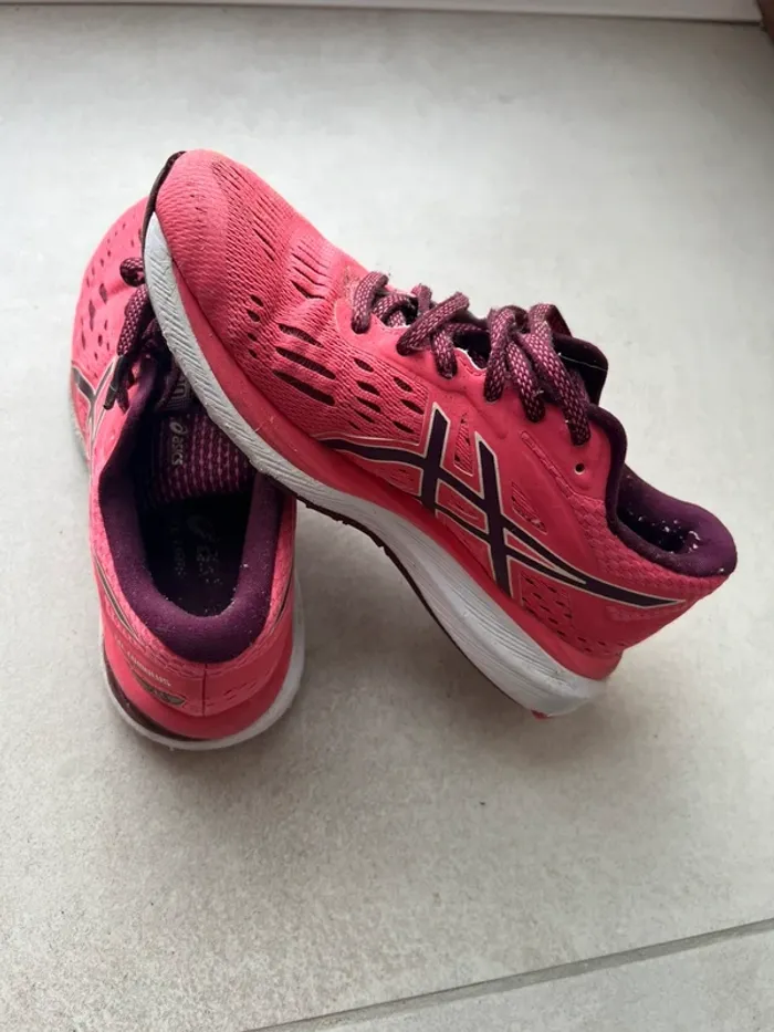 👟 Chaussures de sport rose - Asics - Taille 36 👟 - photo numéro 2