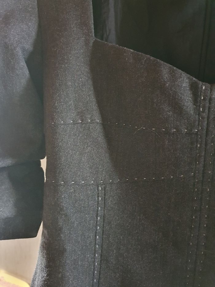 Jolie robe Caroll - photo numéro 5