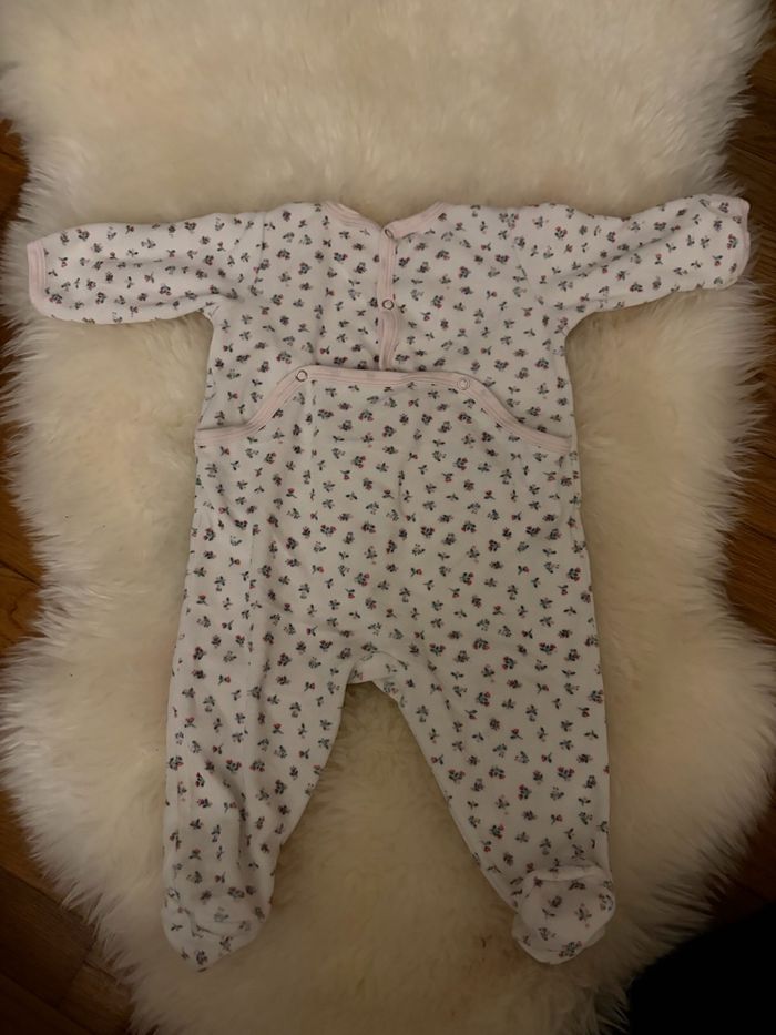 Petit Bateau Pyjama  en velours – 1 mois – Imprimé fleuri - photo numéro 3