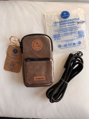 Cabaia porte téléphone louiville 