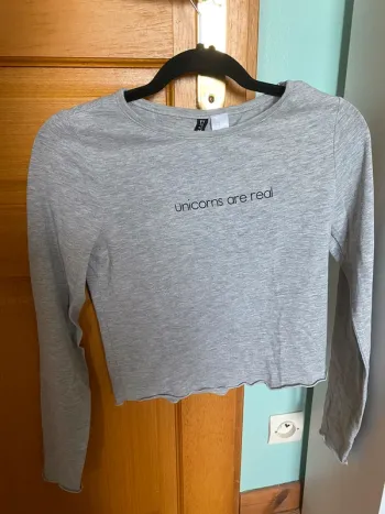 t-shirt manches longues gris h&m taille M neuf