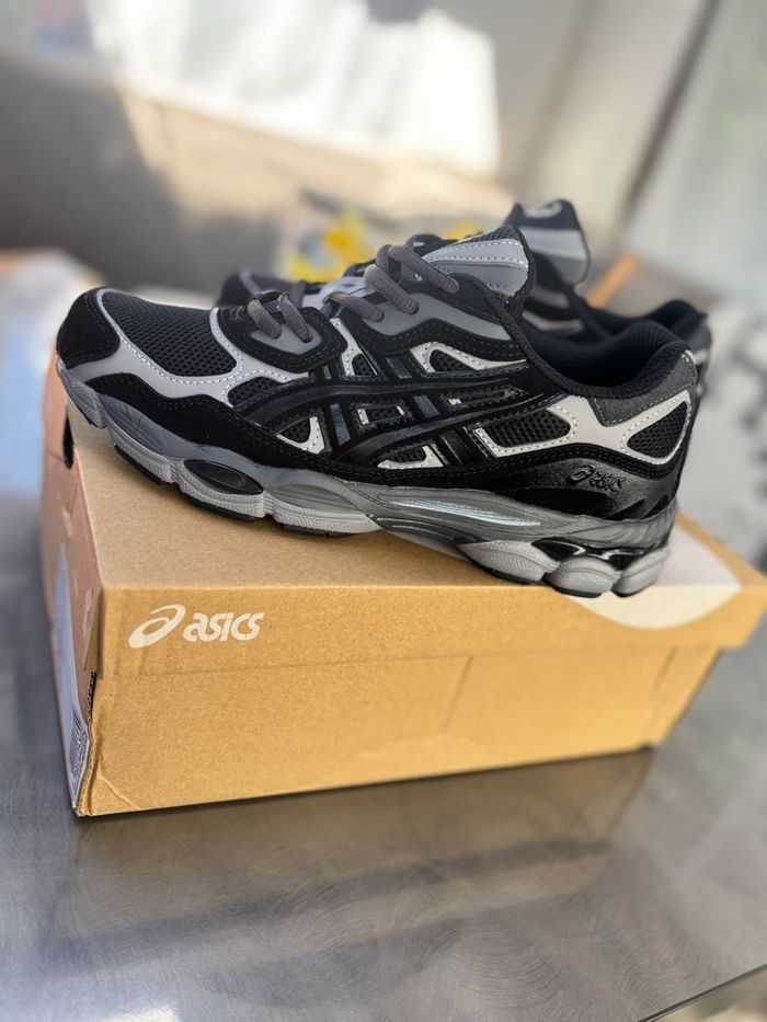 ASIC$ NYC - photo numéro 4