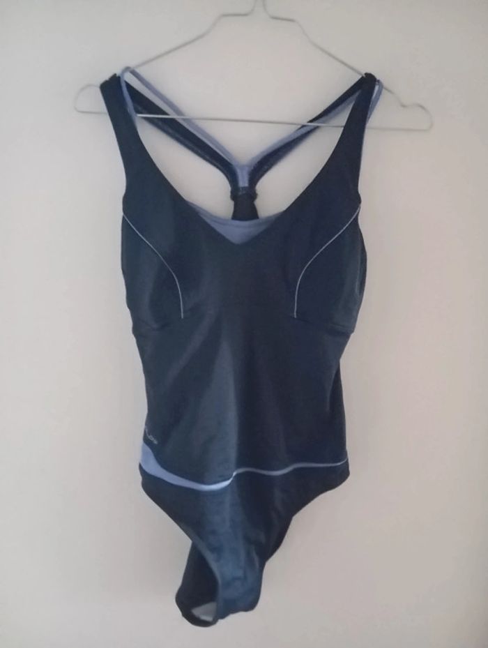 Maillot de bain 1 pièce taille L
