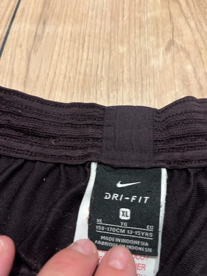 Pantalon de foot fcb - photo numéro 4