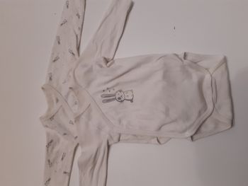 Lot de 2 Bodies blancs