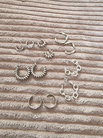 Lot boucles d'oreilles couleur argent