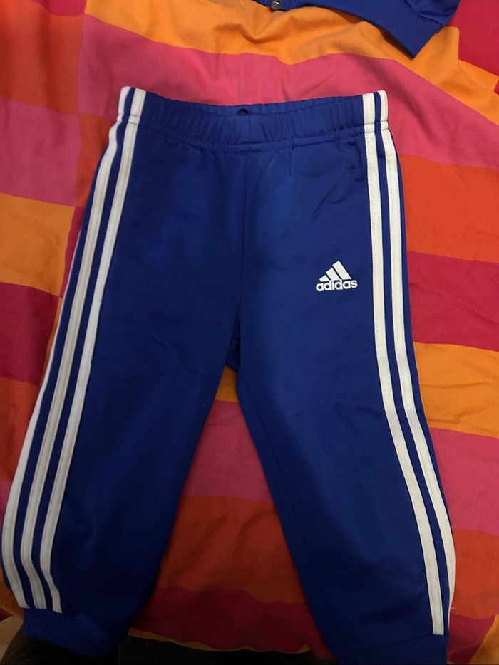 Ensemble jogging - photo numéro 3