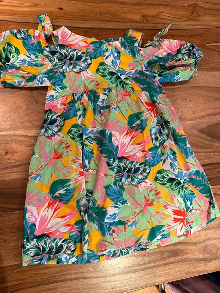 Robe Zara taille 7 ans motif tropical - photo numéro 3