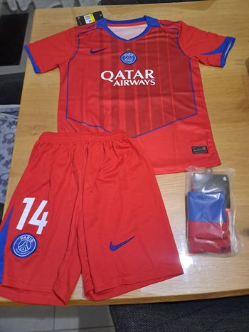 E nsemble foot doué 12ans psg