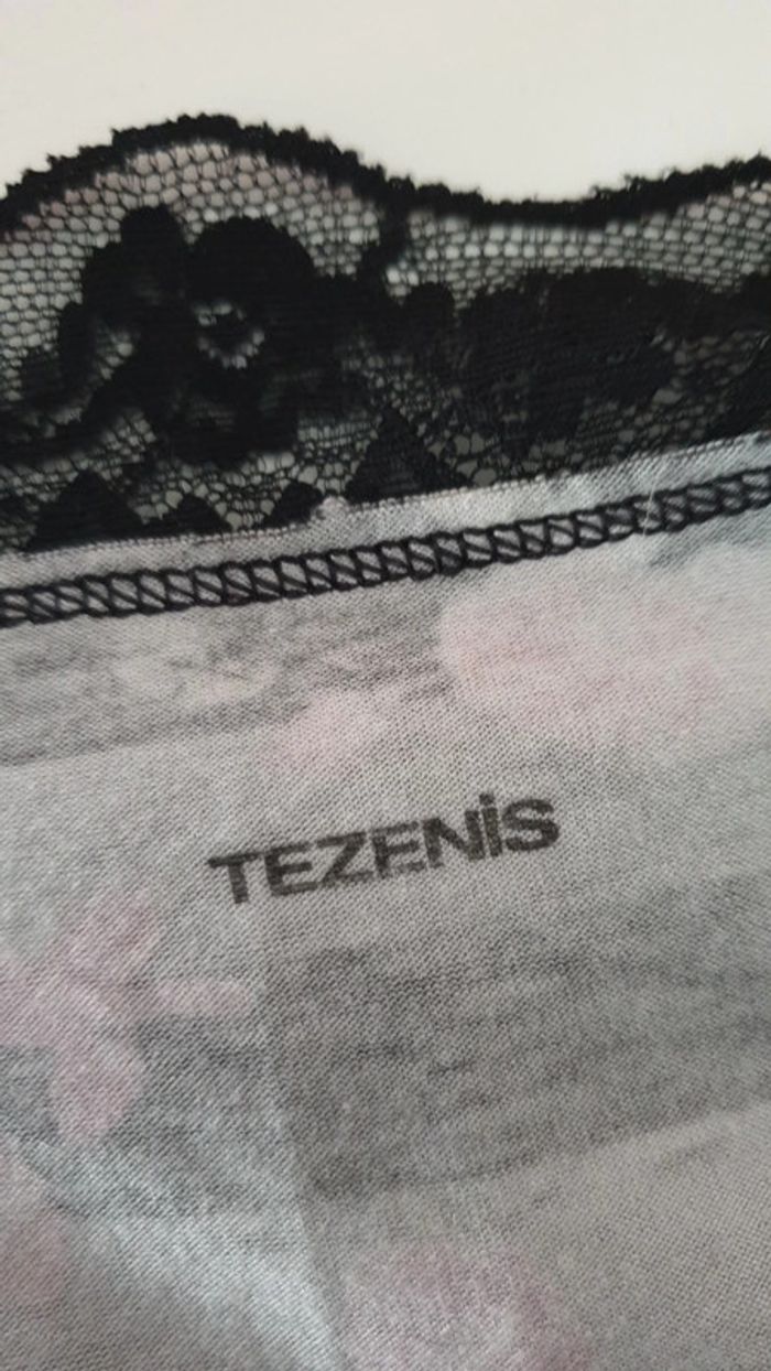 Haut Tee-shirt débardeur femme taille 36-38 rayures dentelle motif fleuri - photo numéro 5