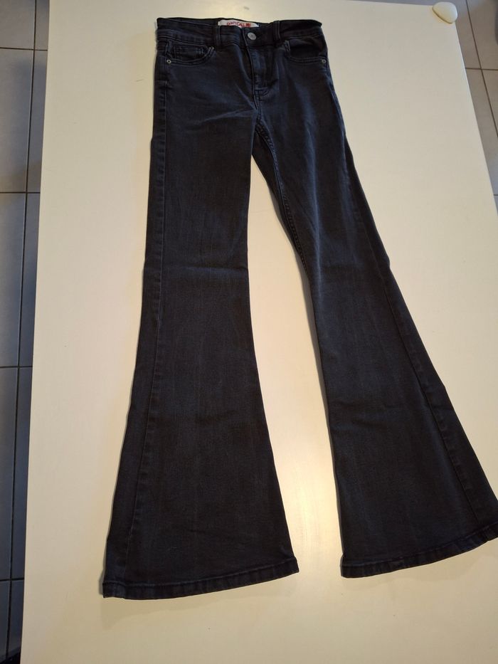 Vend ces 2 jeans Jennyfer taille 30 - photo numéro 2