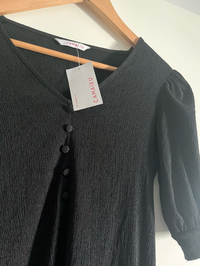 Robe neuve - photo numéro 2