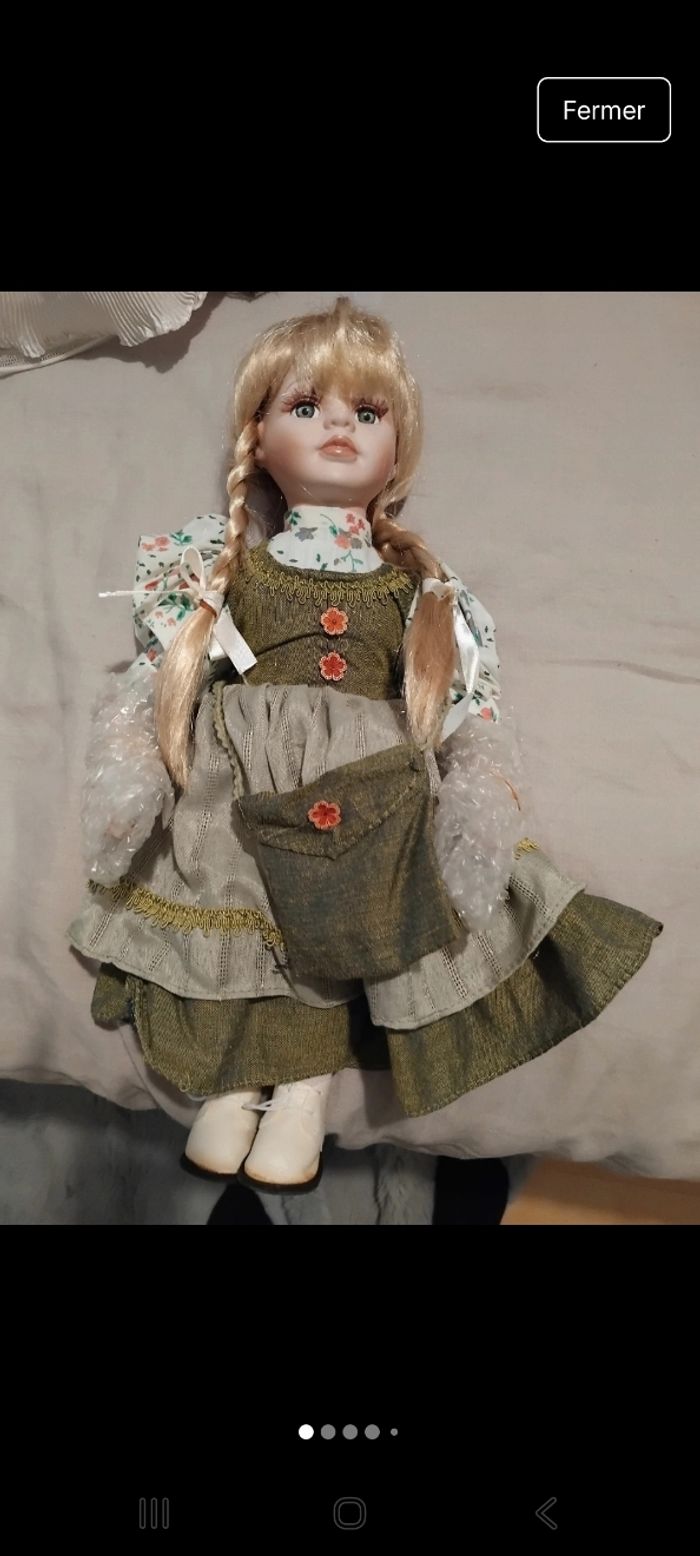 Poupée de collection