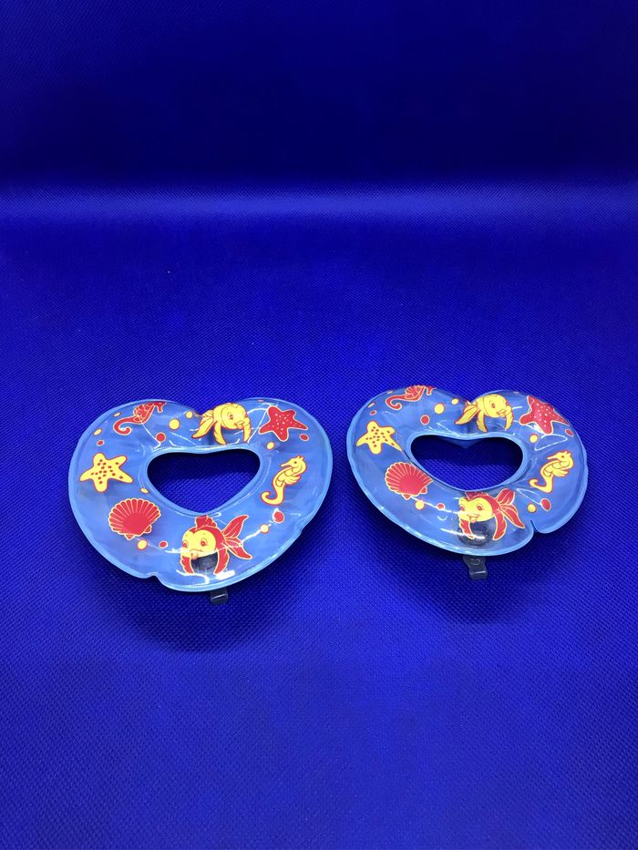 Lot 2 bouées gonflables forme cœur pour poupée Barbie piscine mer vacances - photo numéro 2