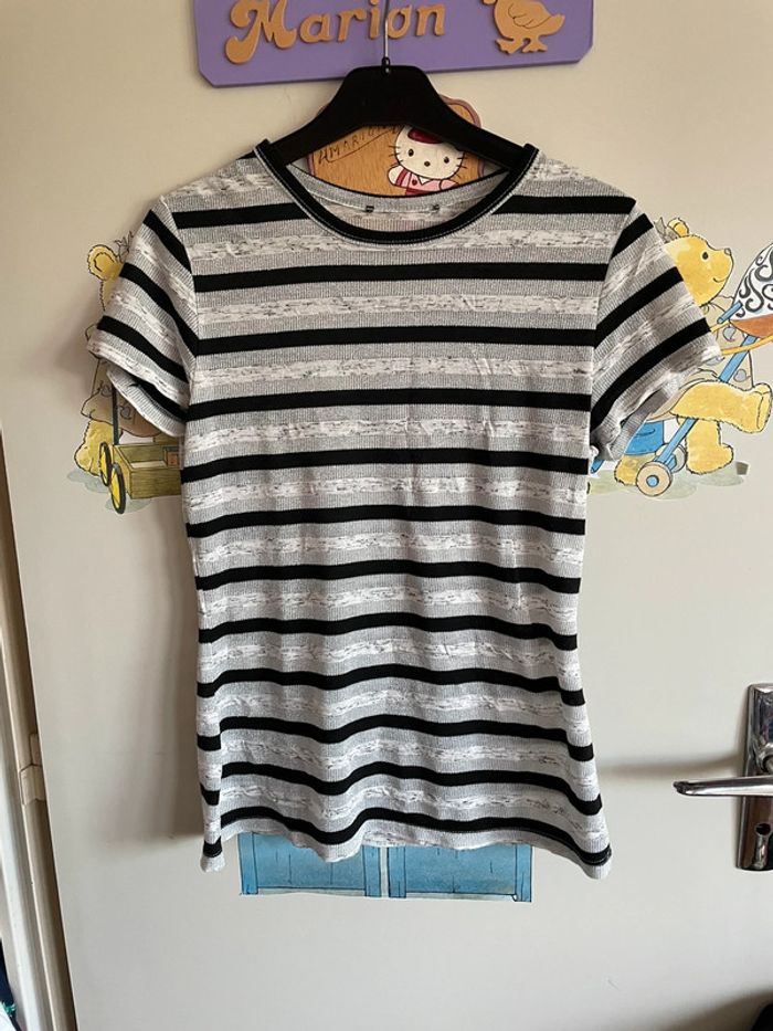 Tee shirt à manches courtes à rayures, taille Xs