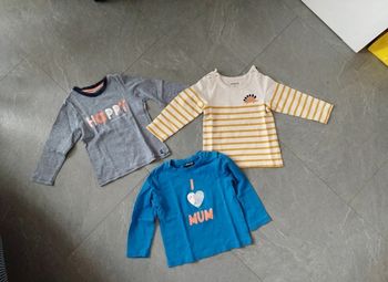 Lot de 3 tee-shirts  ( 1 orchestra taille 23 mois , 1 obaibi  taille 23 mois et 1 influx taille 24 mois)