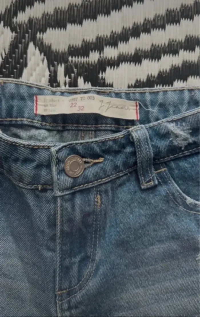 Short en jean bleu - photo numéro 3
