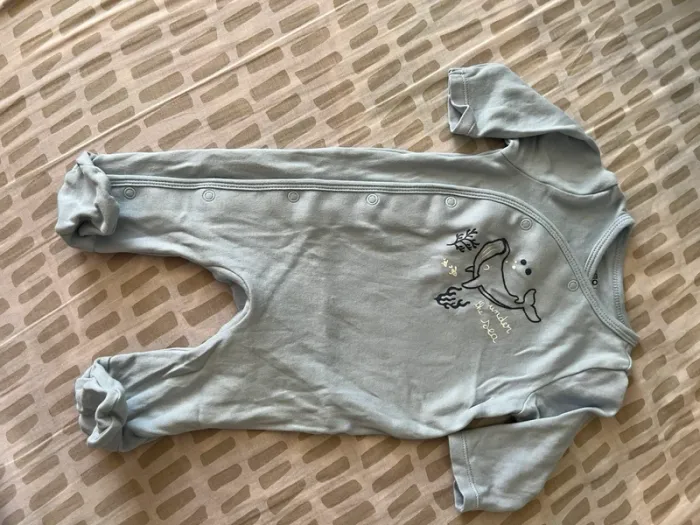Lot de vêtements bébé 0 à 3 mois - photo numéro 20