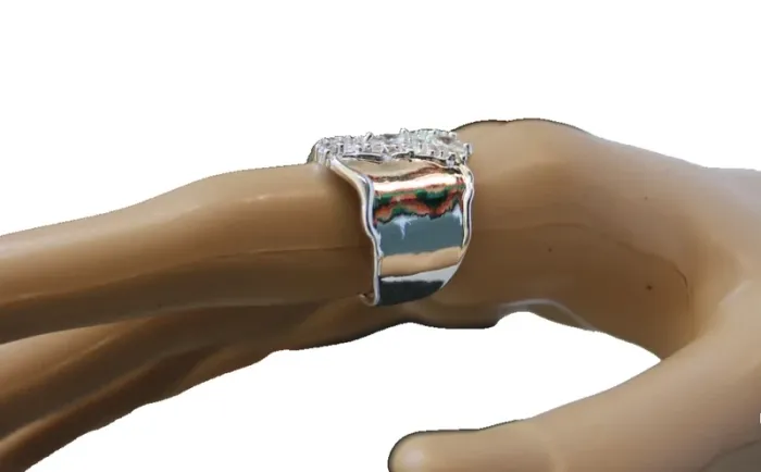 bague argent 925 + Pierre de lune synthétique taille 8 = France 57 = 18.1 mm - photo numéro 6
