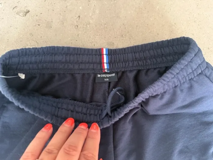 Short / bermuda le coq sportif 14 ans neuf avec étiquette - photo numéro 2