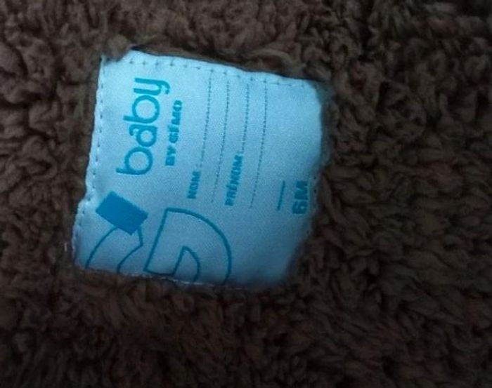 Manteau veste marron 6 mois très bon etat - photo numéro 2