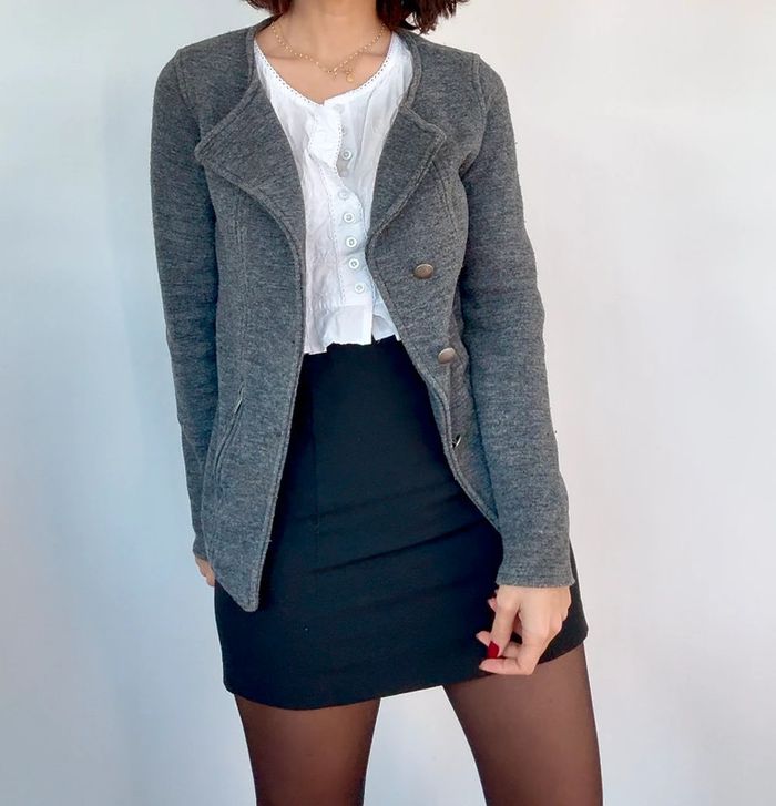 Veste grise en laine Zara XS - très bon état