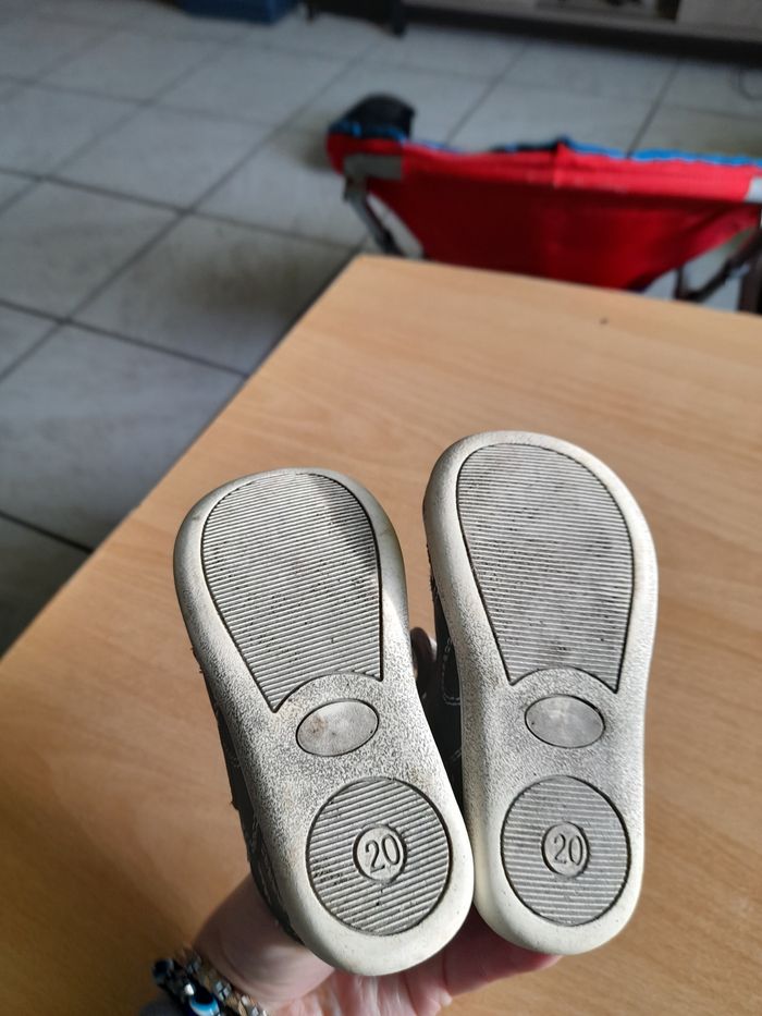 Chaussures de marche 20 - photo numéro 4