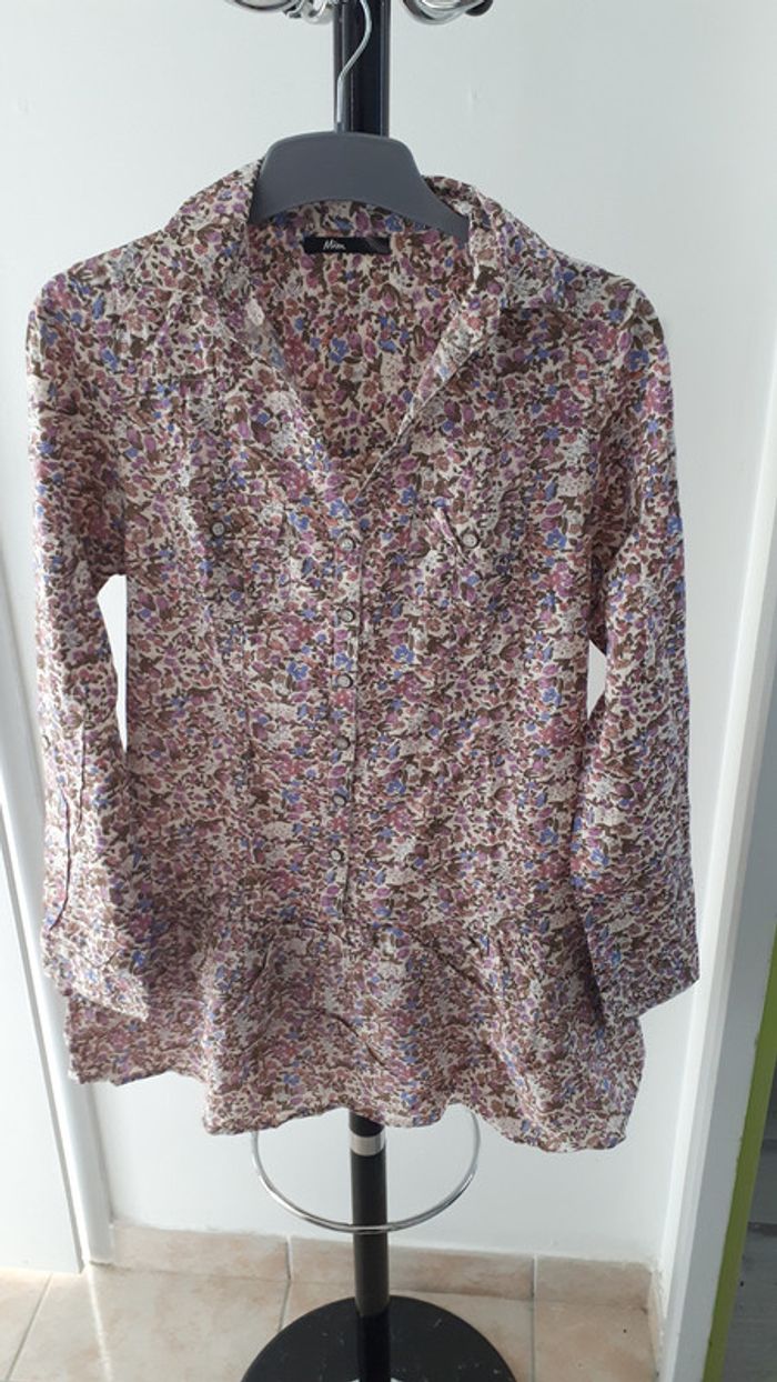 Chemise longue à fleurs