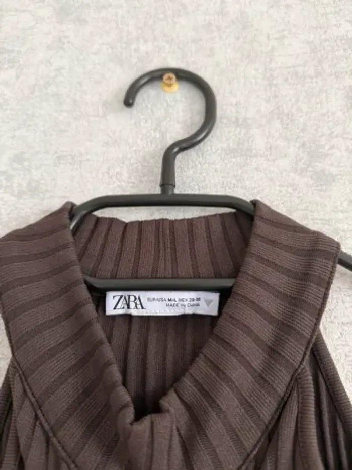 top à bretelles marron matelassé Zara taille M - photo numéro 3