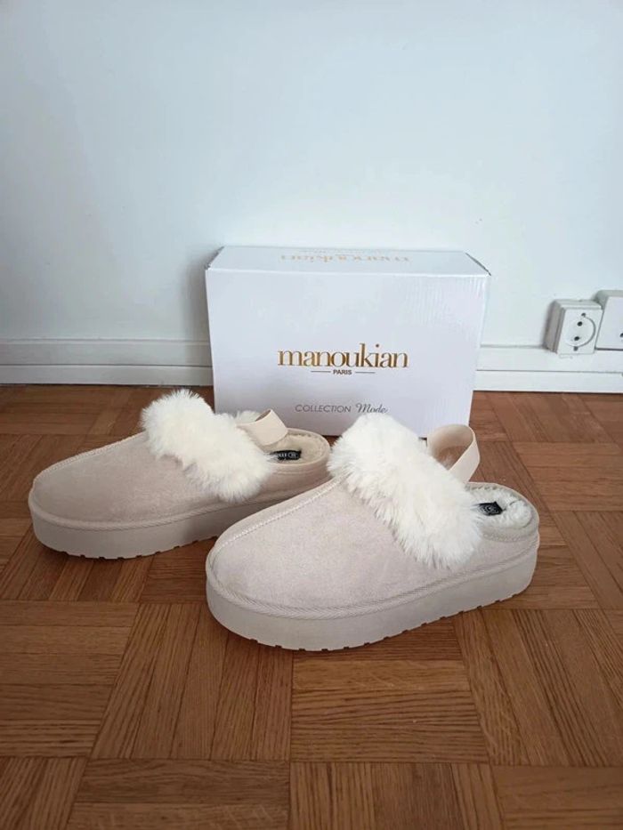 Bottines fourré basse beige Manoukian 38 neuf