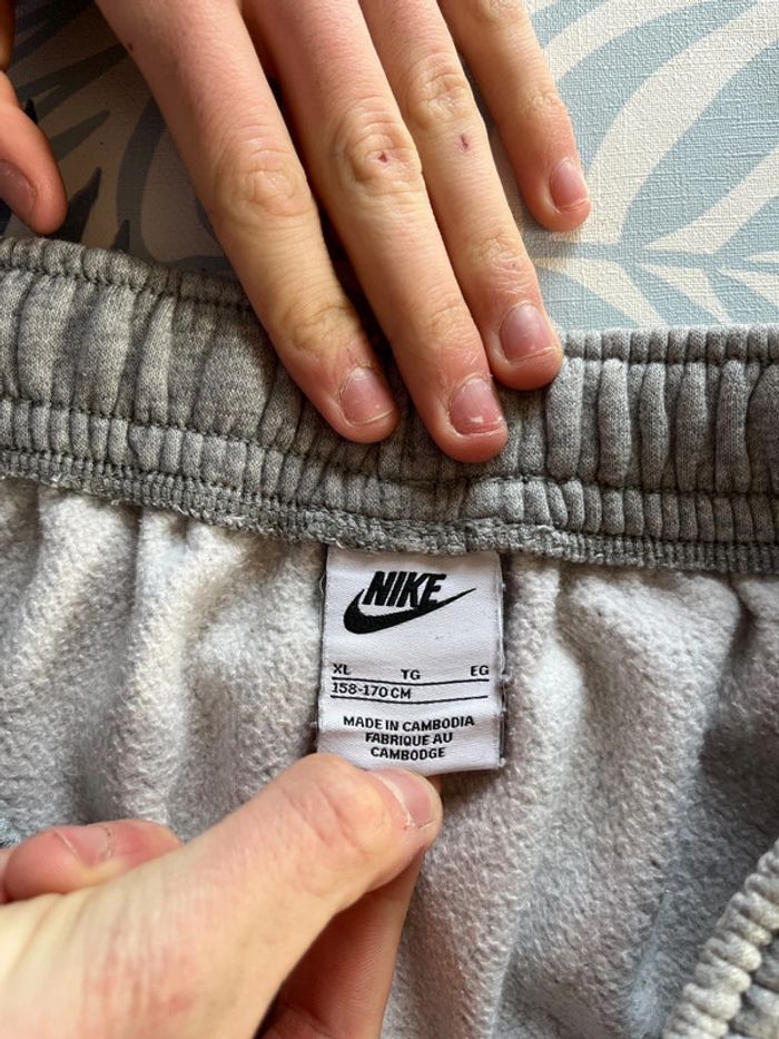 Jogging nike - photo numéro 3