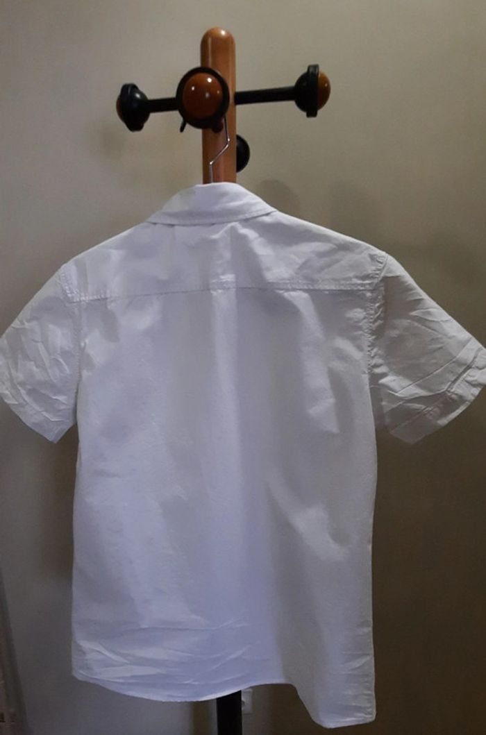 Chemise blanche manches courtes Kiabi T. S - photo numéro 2