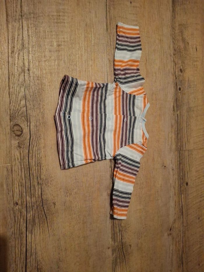 Tee shirt n°1 - photo numéro 2