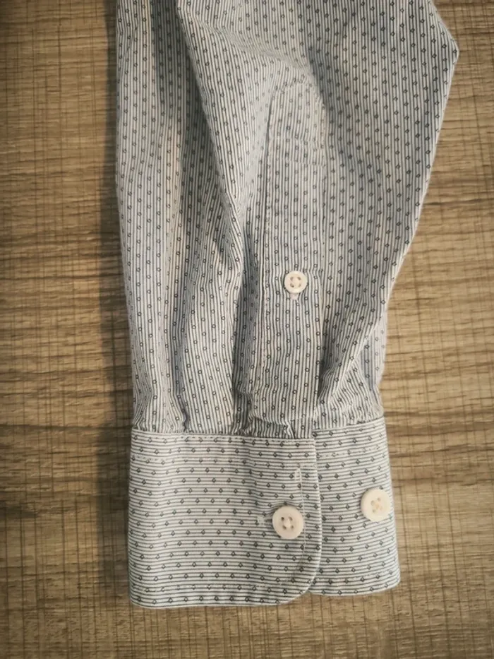 Chemise - photo numéro 5