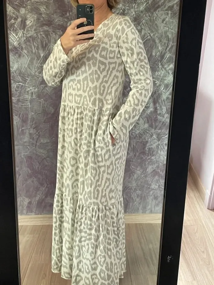Robe longue couleurs douces - photo numéro 2