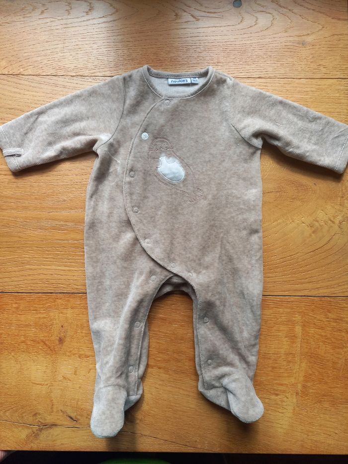 Lot de deux pyjamas velours Noukies 1 mois - photo numéro 2