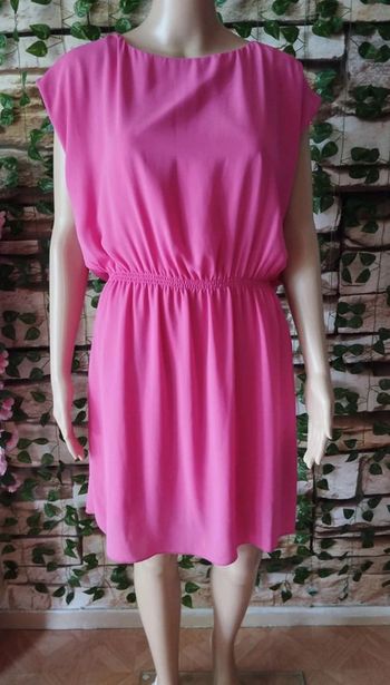 🌸Robe rose Benetton Taille 40🌸