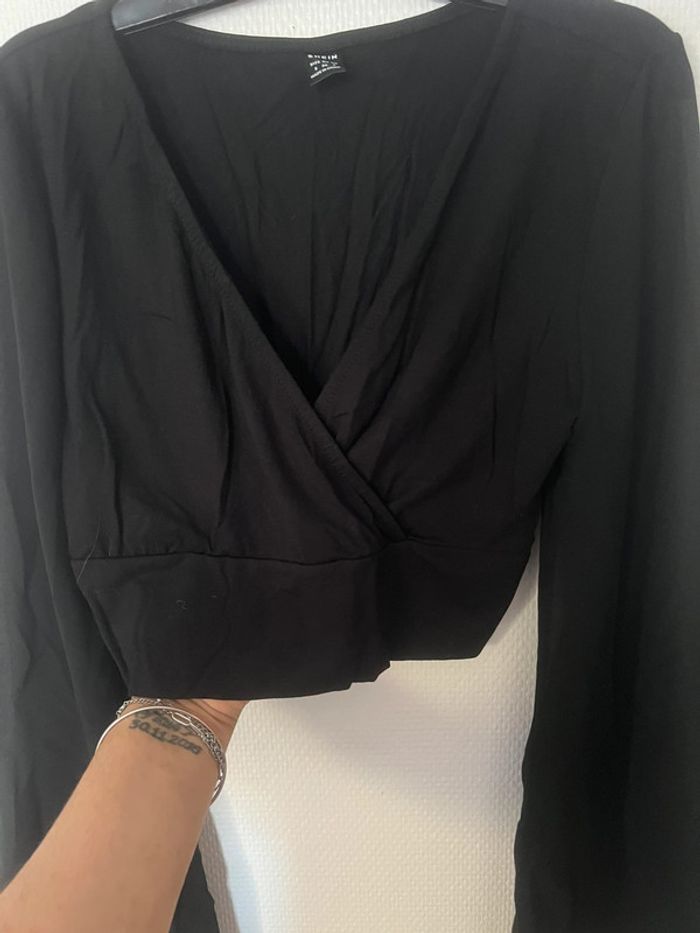 Blouse noire manches transparentes - photo numéro 3