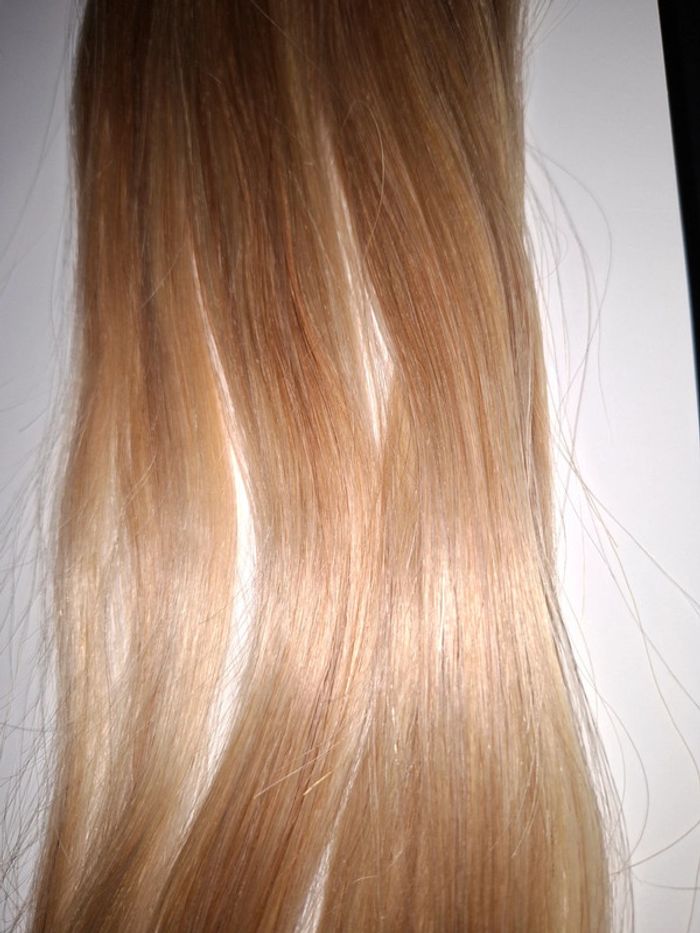 Extensions de cheveux Adhésif - photo numéro 6